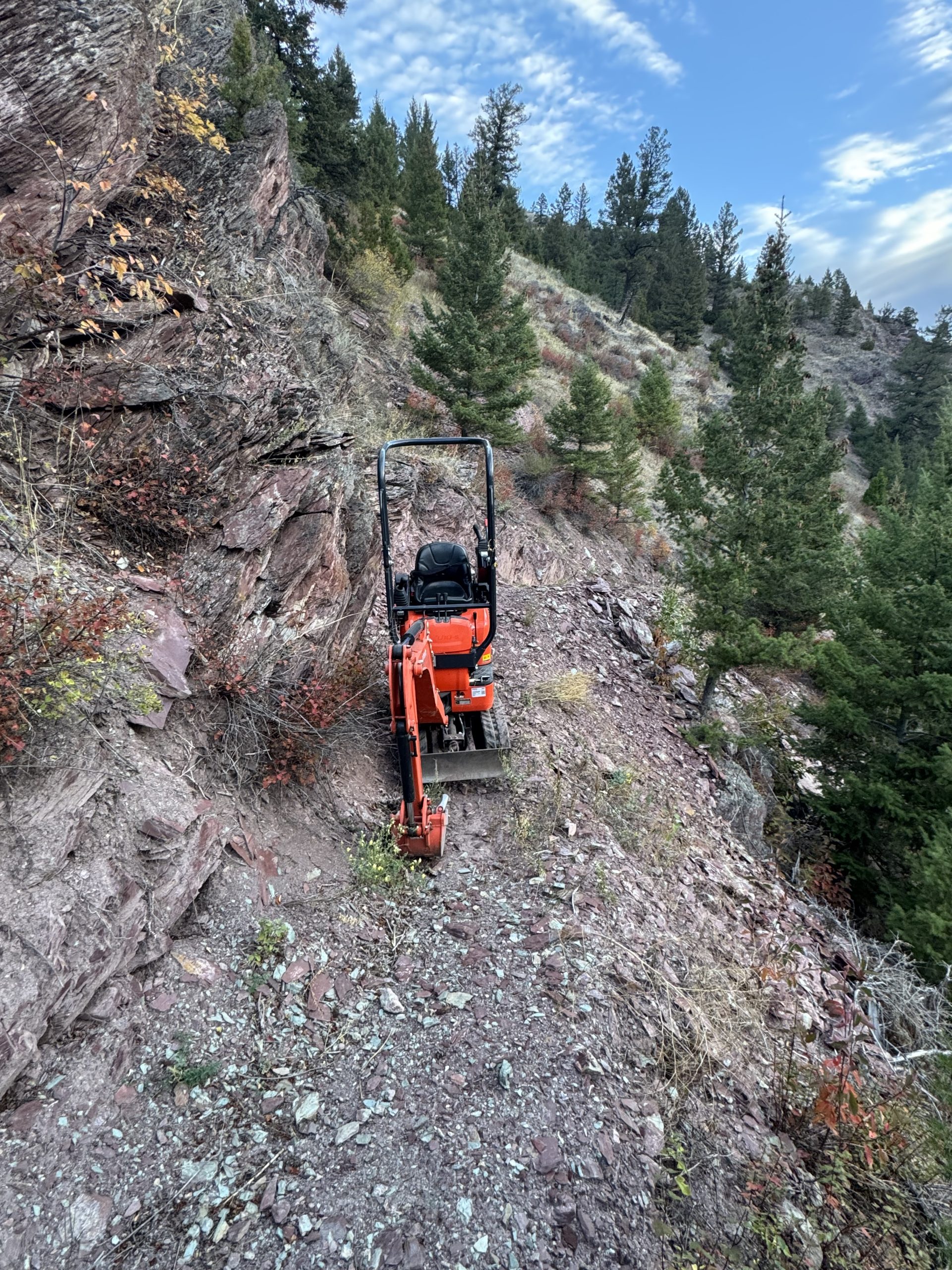Single-track Mechanized Maintenance